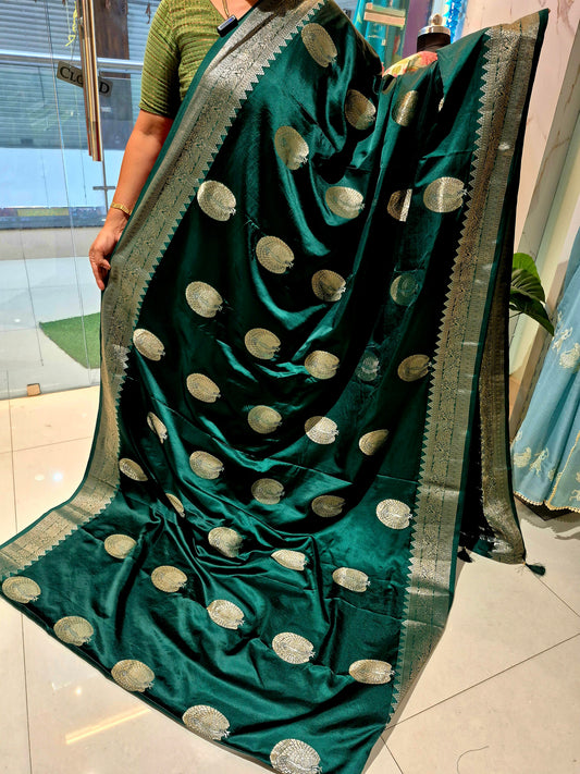 Premium Mashru Crepe Silk with grand weaving