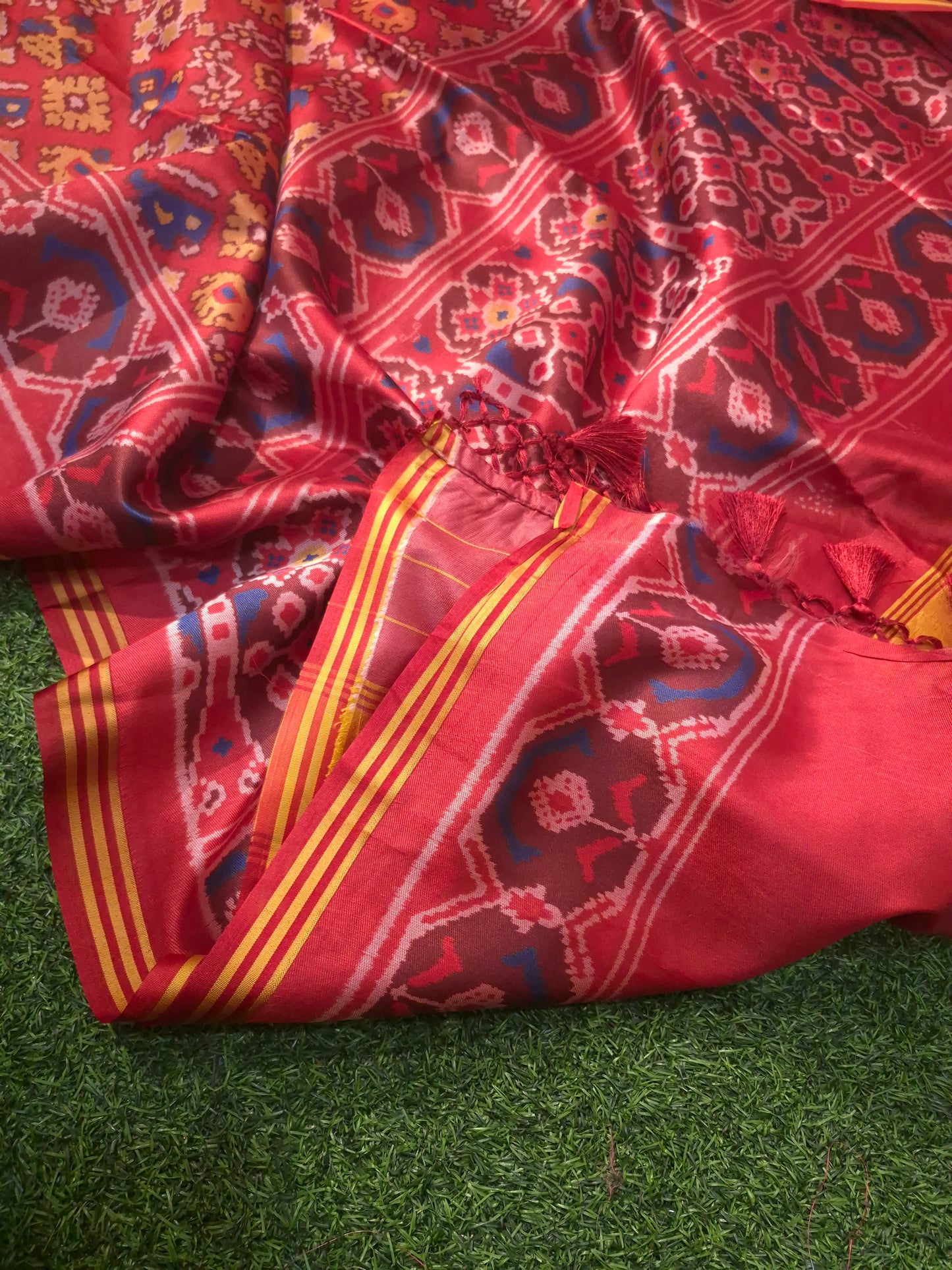 Semi Patola saree