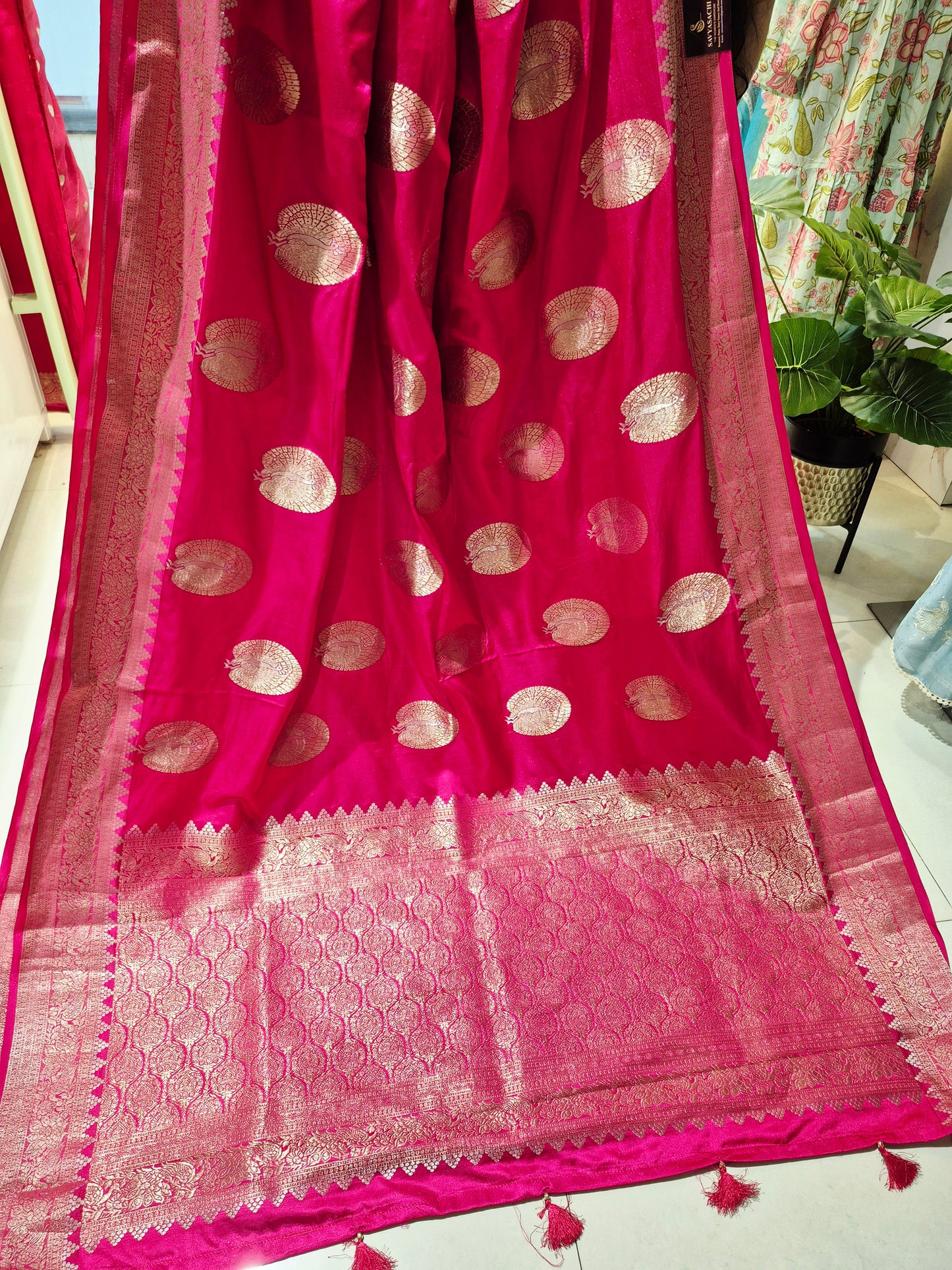 Premium Pink Mashru Crepe Silk with grand weaving
