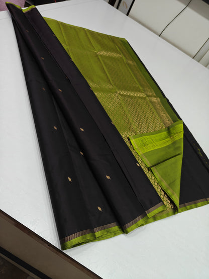 Pure handloom Vintage Kanchipuram Silk with silkmark certified