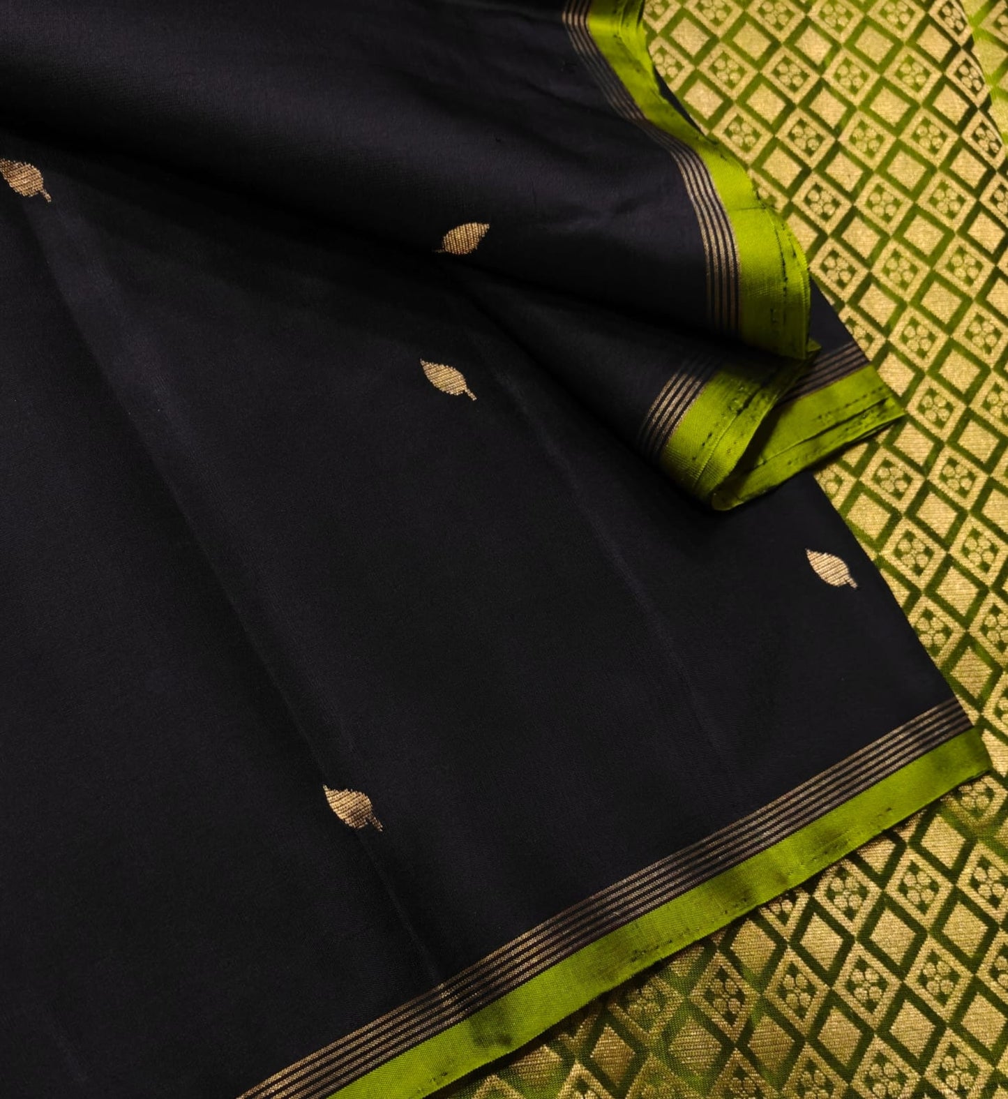 Pure handloom Vintage Kanchipuram Silk with silkmark certified